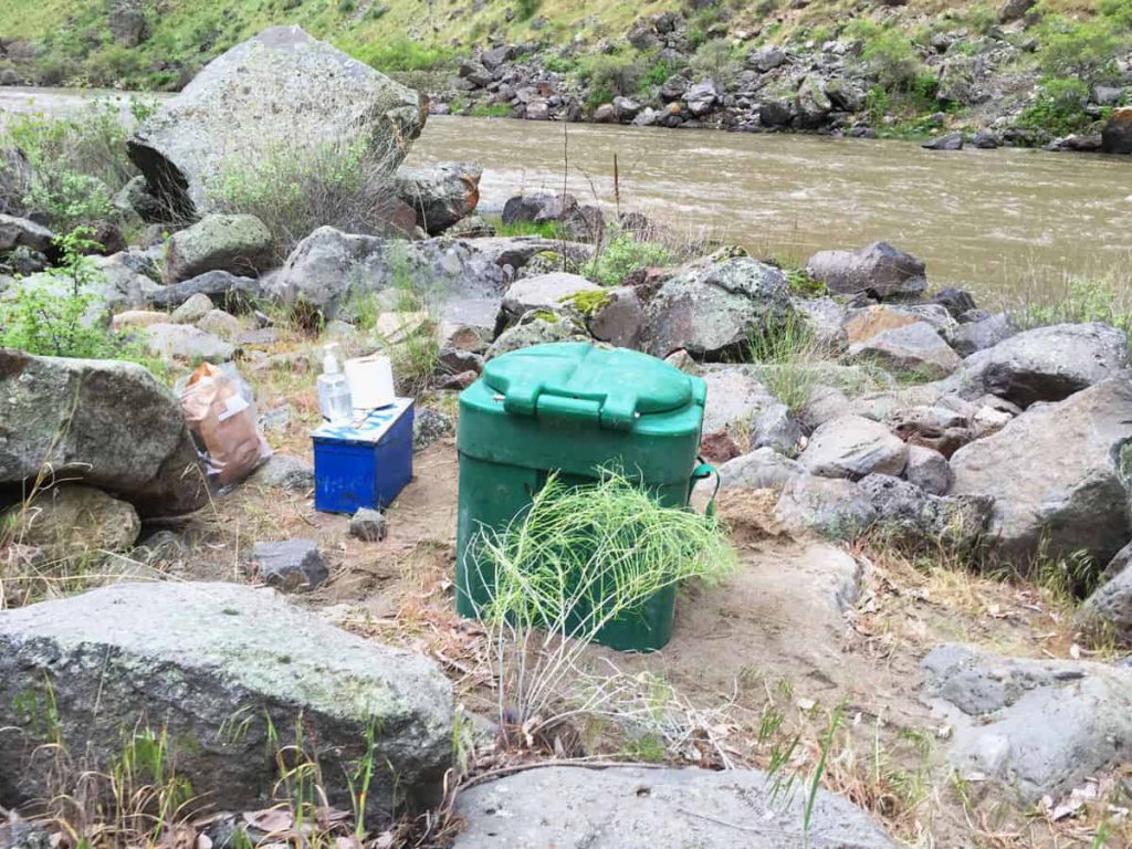 The Groover with Views of the Owyhee River