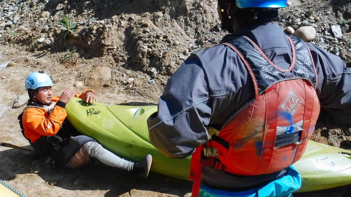 Discussing the finer points of safety kayaking
