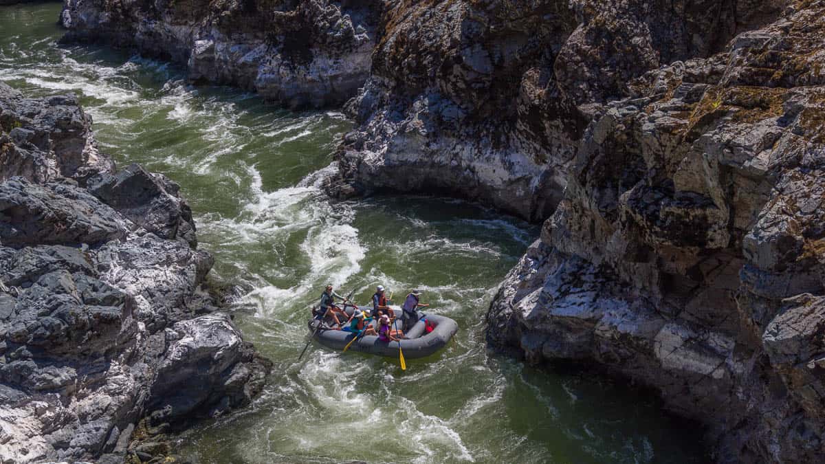 Rafting through the famous Coffeepot in Mule Creek Canyon