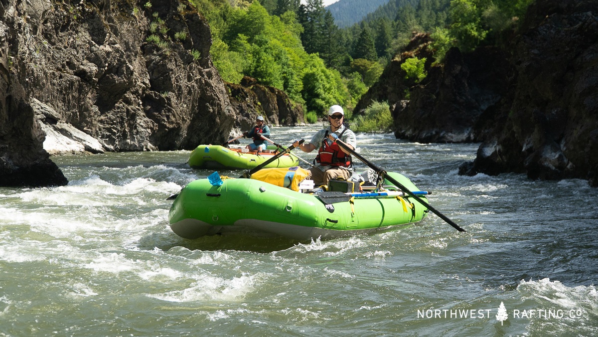 Rowing Mule Creek Canyon on the Rogue River in a Class III Rowing School