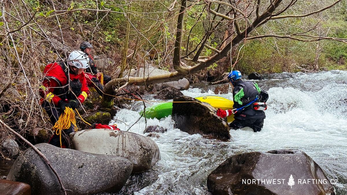 Rescue3 WRT Training  on the Hood River