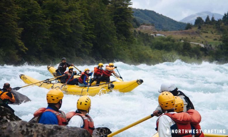 Rafting Mundaca Rapid on the Futaleufu River