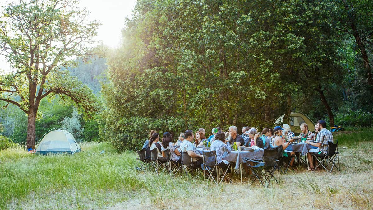 Enjoying community through food and music on the Rogue River