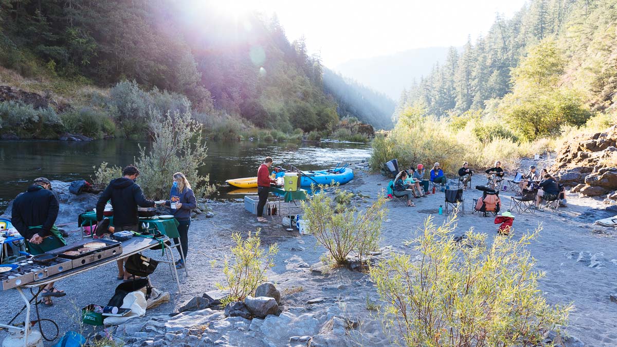 Camping along the Rogue River